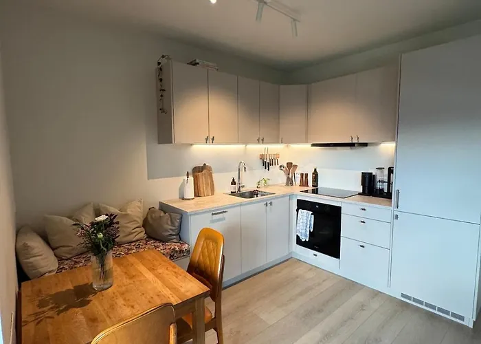 Apartamento New Close To Torp Airport